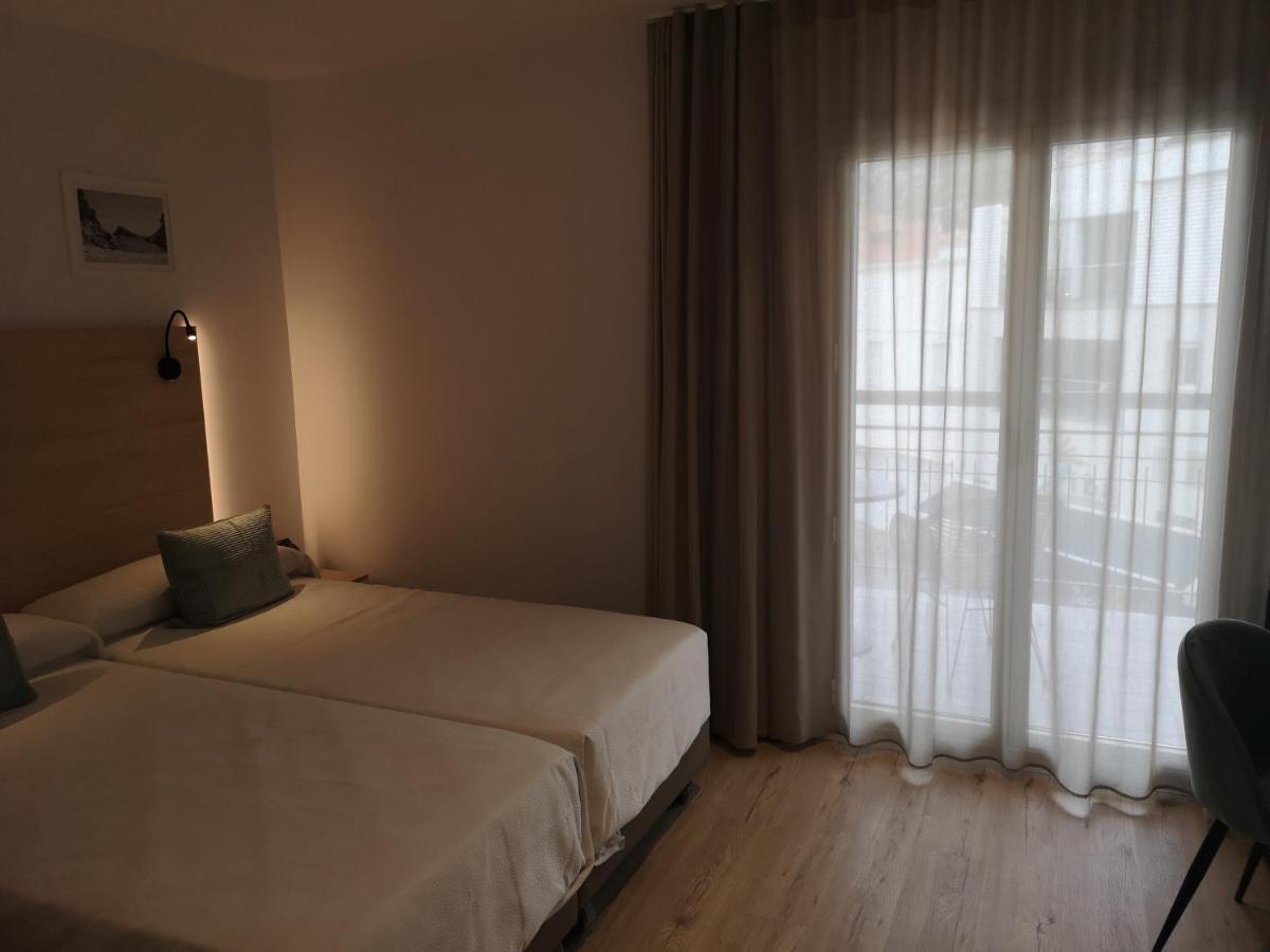 Hotel Coral Boutique By Gaiarooms L'Estartit Kültér fotó